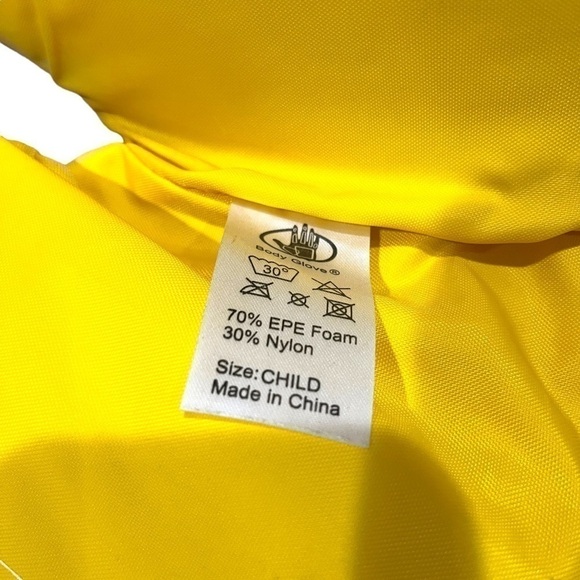 Body Glove US Coast Guard Approved Child Floatation Aid Type III PFD-30-50 Lbs. - Picture 5 of 5